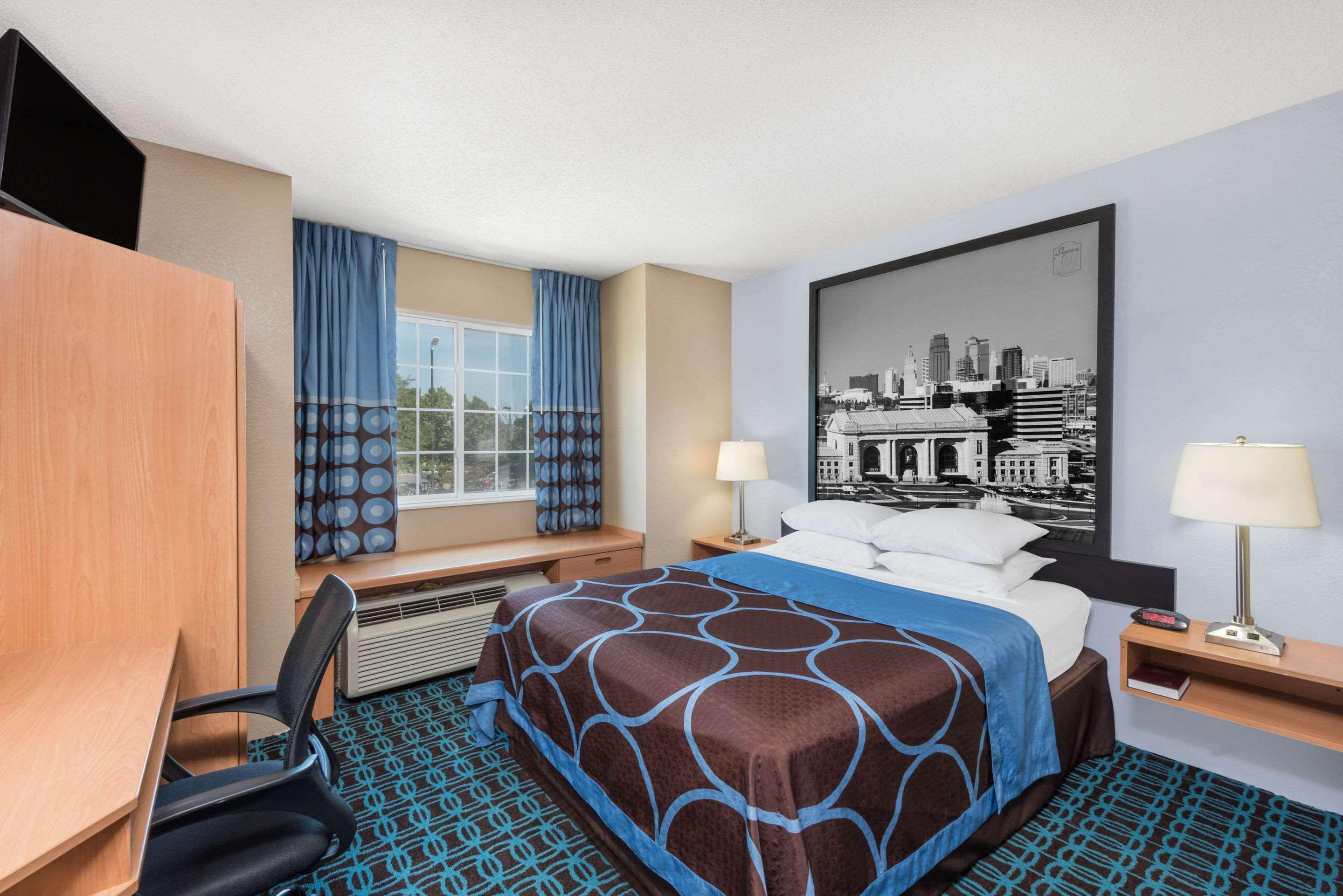 Sonesta Essential Hotel בלו ספרינגס מראה חיצוני תמונה
